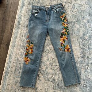 FREE PEOPLE Floral Embroidered Bird Crop Raw Hem